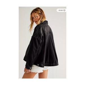 NWT FREE PEOPLE WE THE FREE OPAL SWING DENIM JACKET SIZE LARGE
